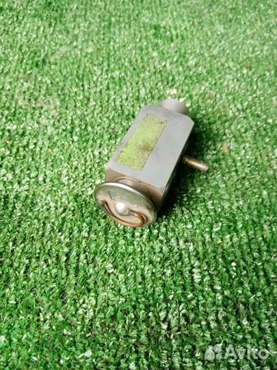 Клапан кондиционера Mercedes-Benz S300 W140 M104