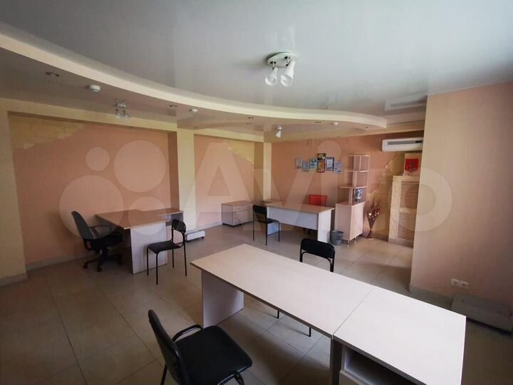 Офис на Комсомольской с мебелью, 46 м²