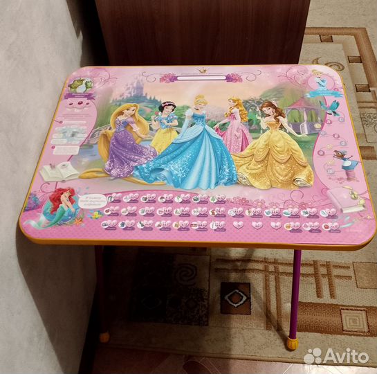 Детский стол и стулья складной