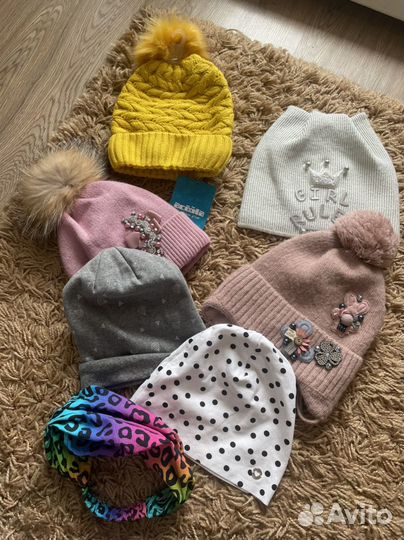 Пакет шапок 50-52 р