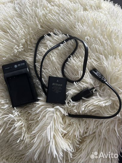 Зеркальный фотоаппарат Nikon D3100