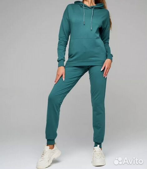 Спортивный костюм женский 46 размер