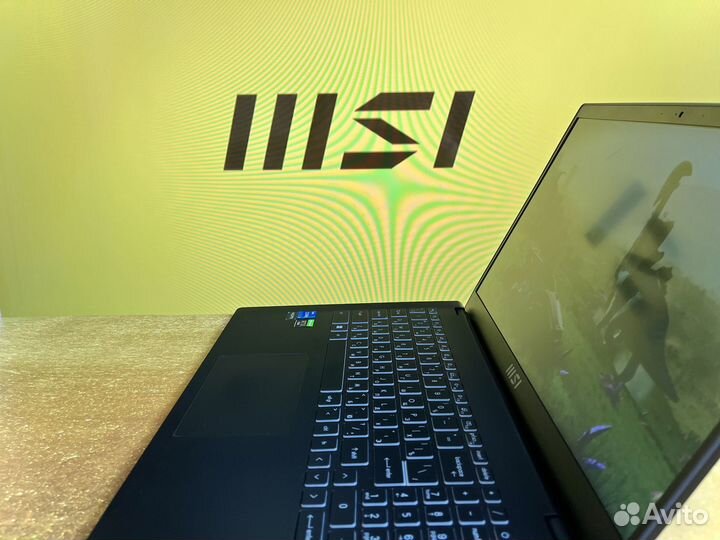 Ноутбук MSI для игр - RTX