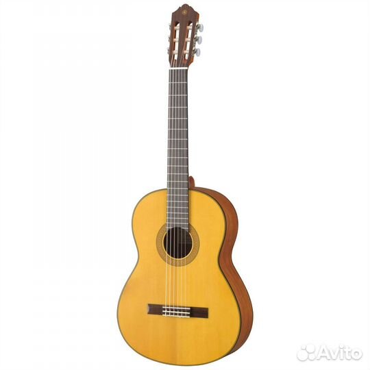 Гитара классическая Yamaha CG122 массив
