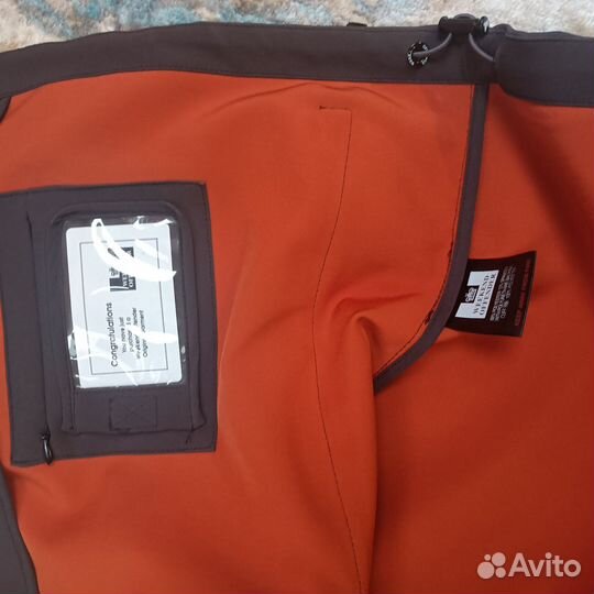 Ветровка Weekend Offender