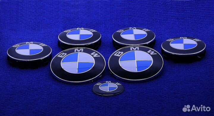 Комплект эмблем BMW капот багажник диски руль c/б