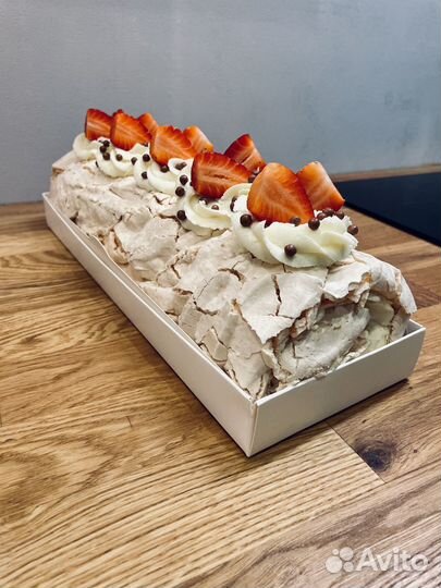 Меренговый рулет