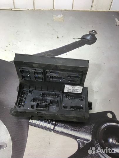 Блок предохранителей Mercedes-Benz E-Class W211