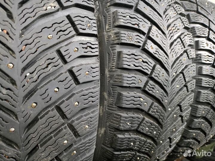 Michelin X-Ice North 4 205/65 R16