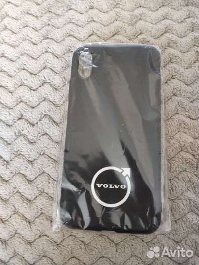 Чехол на iPhone XS MAX с логотипом Volvo