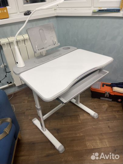 Детский стол и стул