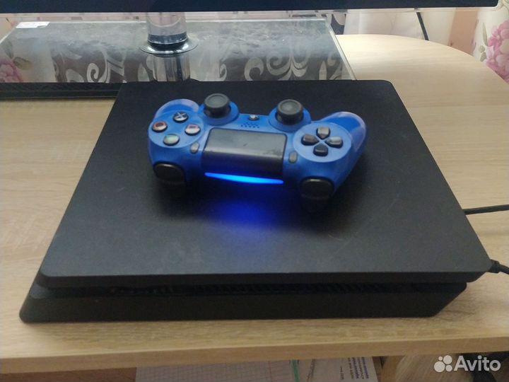 Игровая приставка ps4 500gb