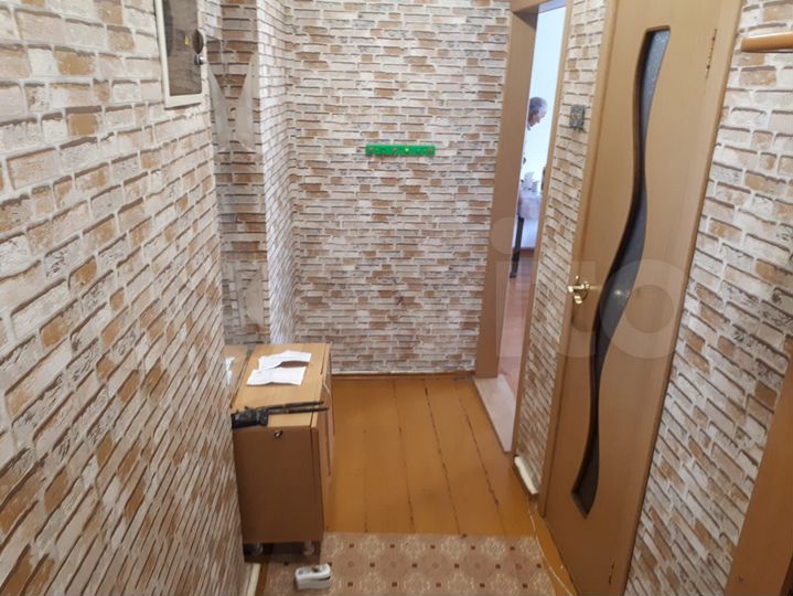 3-к. квартира, 60 м², 4/4 эт.