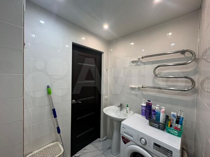 2-к. квартира, 58 м², 1/5 эт.