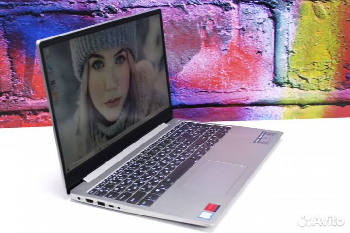 Ноутбук Lenovo / i5-8250U /12GB / SSD