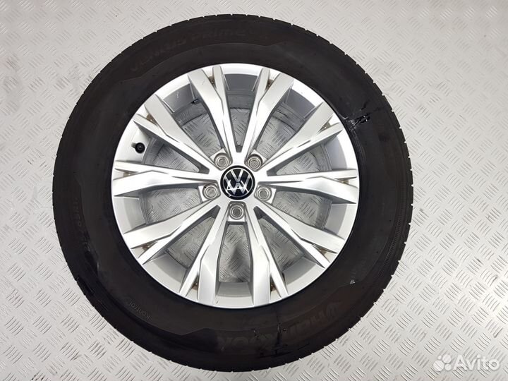 Диск литой Volkswagen Tiguan R17