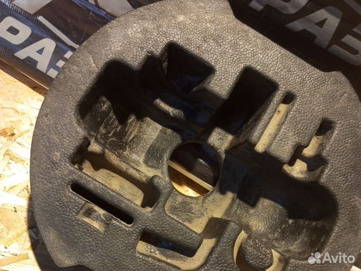 Ящик для инструментов LADA Vesta