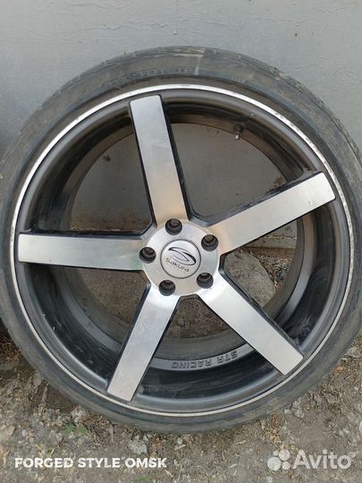 Sakura Wheels на R20 5x114,3 Triangle TR967 243/35