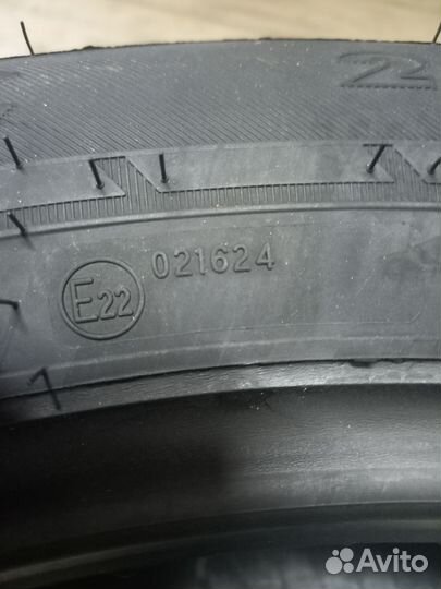 Ikon Tyres Nordman 7 SUV 225/55 R18