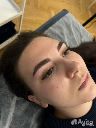 Перманентный макияж, пудровые брови