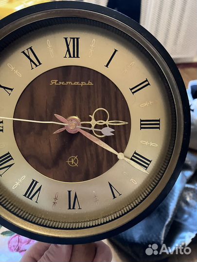 Часы янтарь настольные СССР
