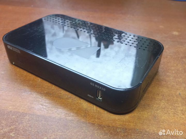 Приемник триколор HD с оплатой б/у