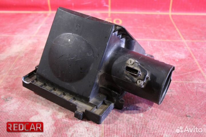 Корпус воздушного фильтра верх Nissan Pathfinder R