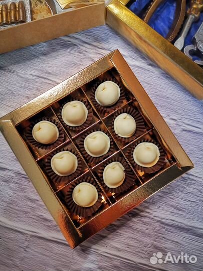 Букет из шоколадных пионов