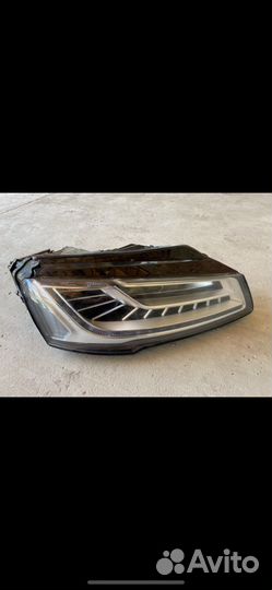Фара на audi а8 D4