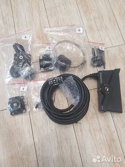 Garmin LiveScope Plus LVS34 датчик