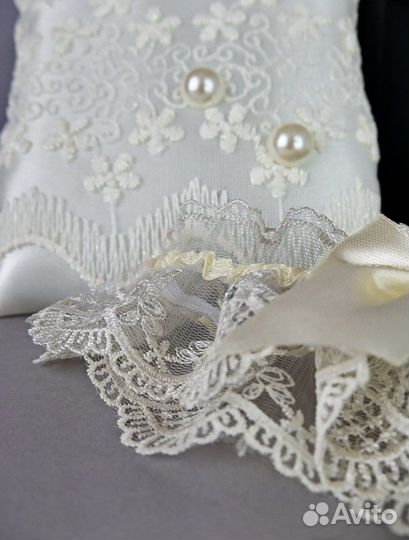 Подушка для обручальных колец