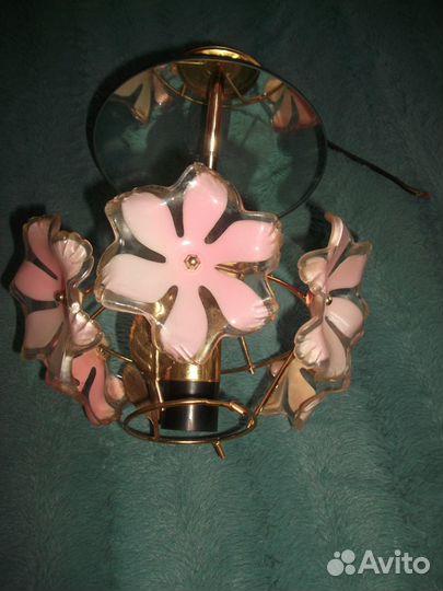 Люстры разные