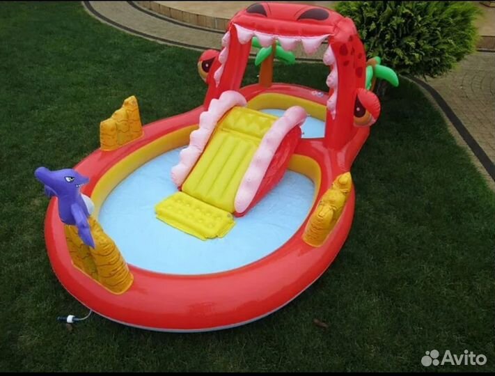 Детский надувной бассейн