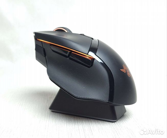 Мышь Razer Basilisk Ultimat