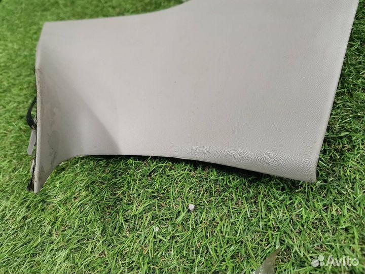 Пластик салона задний Volvo V60