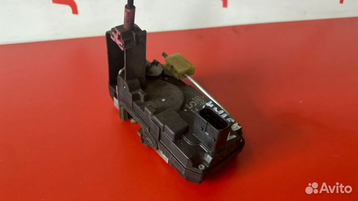 Замок двери задний правый Opel Astra H 1.6 Z16XEP