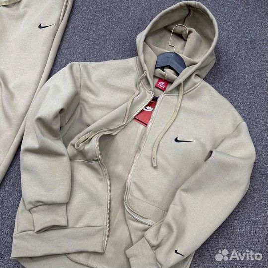 Спортивный костюм Nike зимний