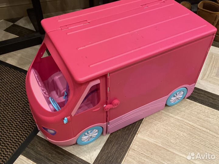 Дом на колесах для барби
