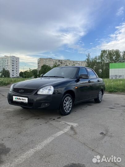 LADA Priora 1.6 МТ, 2009, 299 999 км