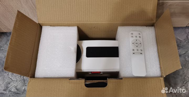 Проектор Wzatco C3
