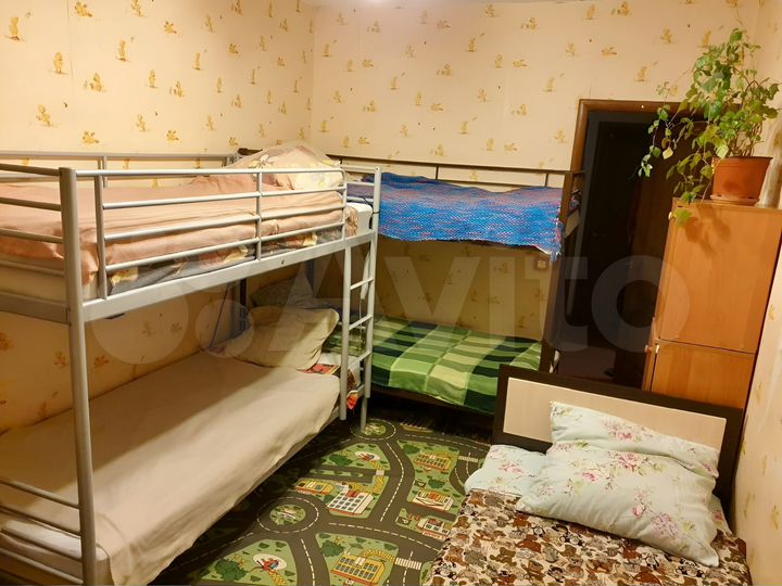 Комната 15 м² в 3-к., 4/16 эт.