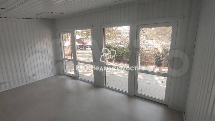 Сдам торговое помещение, 15 м²