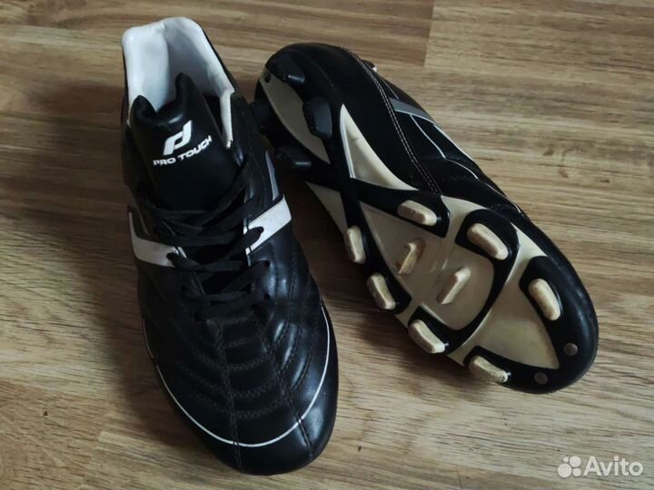 Футбольные бутсы 38 размер