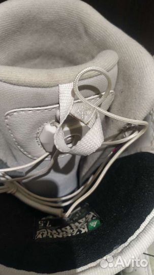 Сноубордические ботинки 38