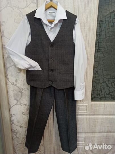 Школьный костюм Uriel