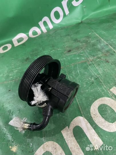 Насос гура Volvo s40