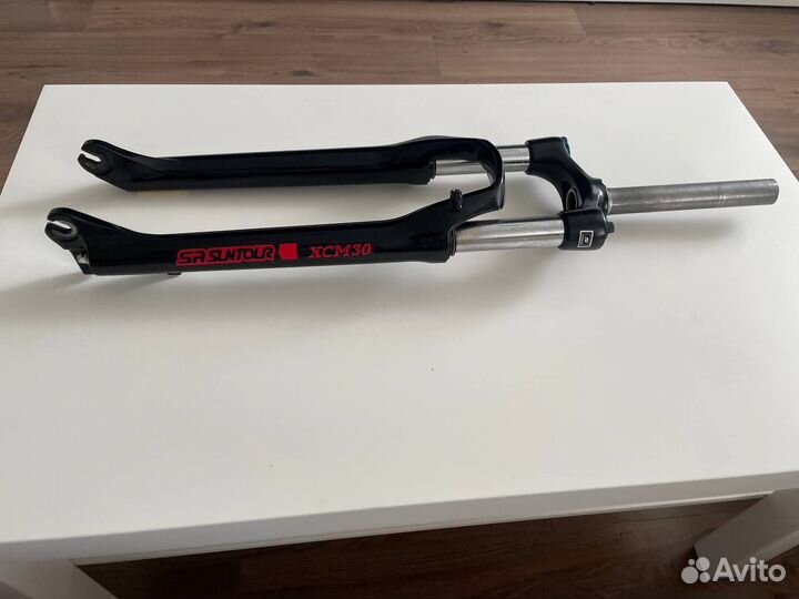 Вилка suntour 29 100mm