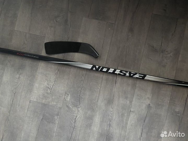 Сломанная клюшка easton synergy HTX