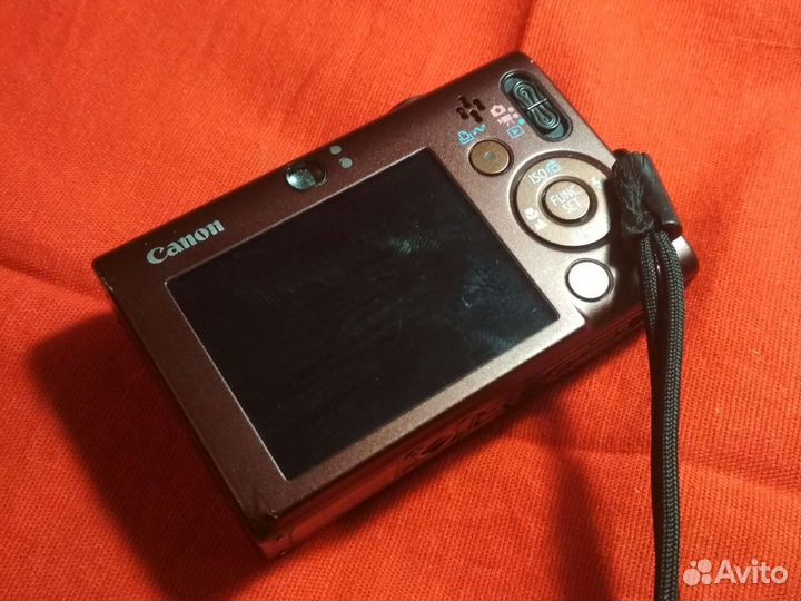 Компактный фотоаппарат Canon Ixus 89 is