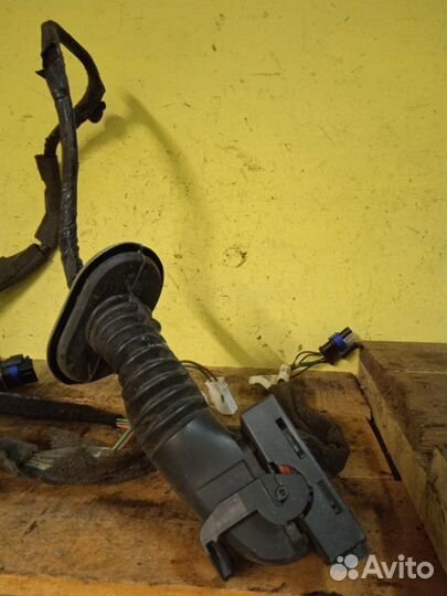 Коса двери задняя левая Renault Megane 2 седан K9K